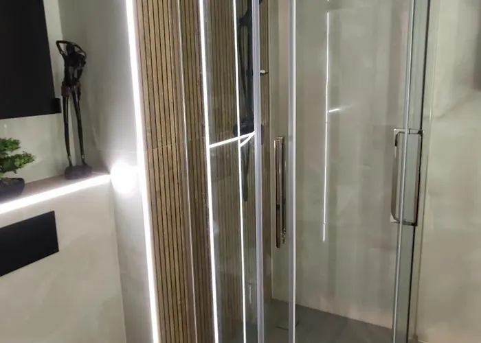 One-room Nyska Free Garage!!! *