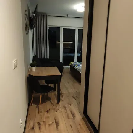 One-room Nyska Free Garage!!!