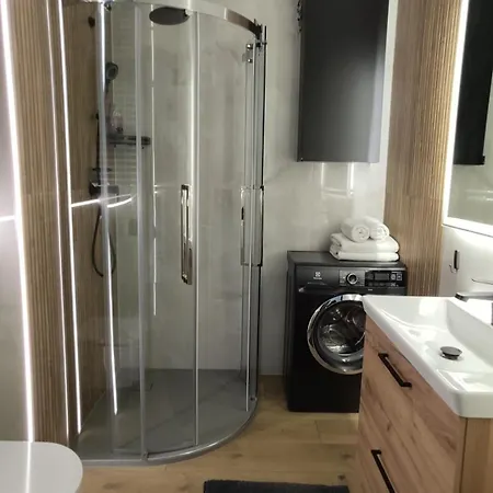 One-room Nyska Free Garage!!! Apartment