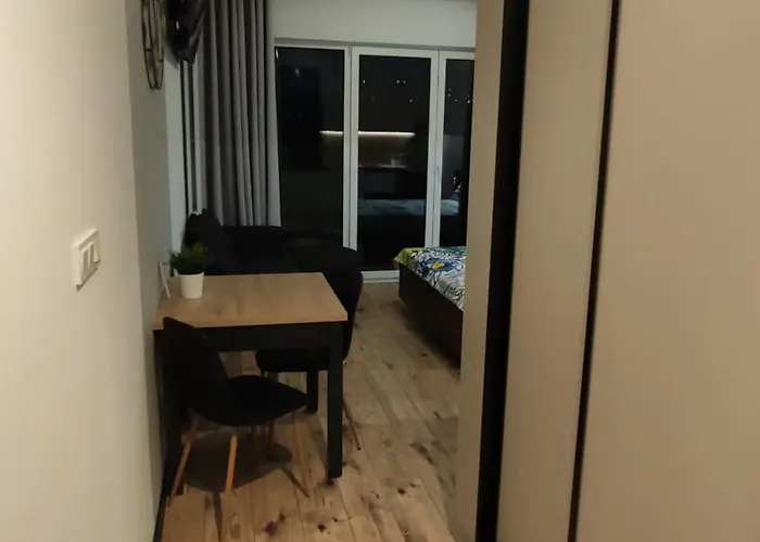 One-room Nyska Free Garage!!!